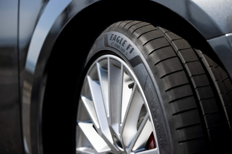 Goodyear Eagle F1 Asymmetric 6 - kako se je Goodyearova novost odrezala na testih?