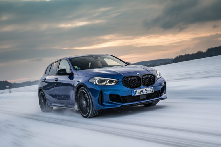 Auto Bildov veliki zimski test 2025 (225/40 R18): katere pnevmatike za hot hatch?