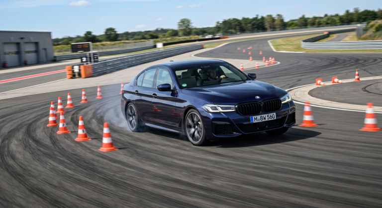AUTO BILD Test poletnih pnevmatik 2026 (245/45 R19): Hankook zmaga, proračunska znamka Giti se prebije v top 5
