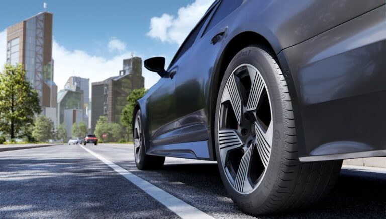 Continental EcoContact 7 tovarniško vgrajen na novi popolnoma električni Nissan N7