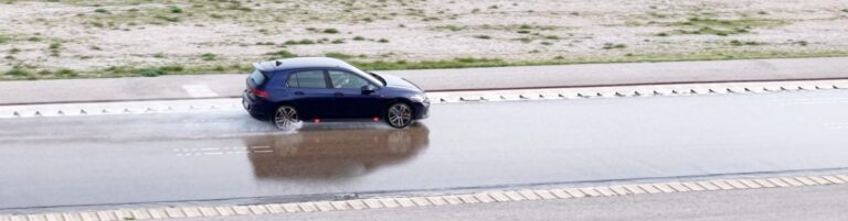 Tyre Reviews: test celoletnih pnevmatik 2026/27 – Goodyear vodi v dimenziji 225/40 R18
