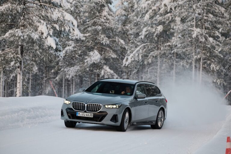 AUTO BILD test pnevmatik 2026: 245/45 R19 — zimske pnevmatike — Continental & Michelin