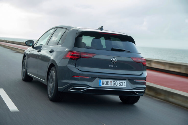 Motor (Poland) test pnevmatik 2026: 225/45 R17 — letne pnevmatike